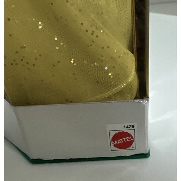 Happy Holidays Special Edition Barbie Doll Mattel 1992 - Picture 10 of 14